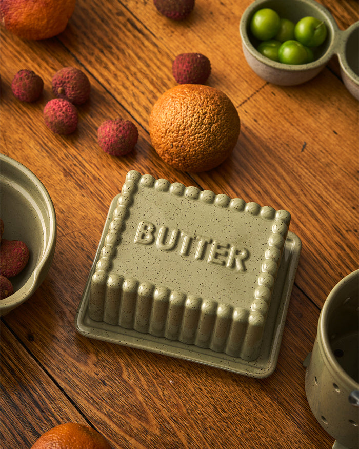 Robert Gordon Large Butter Dish Peppercorn - Kitchen Life