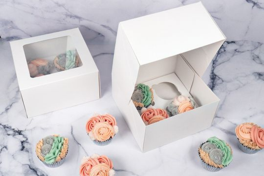 CAKE BOARDS AND BOXES