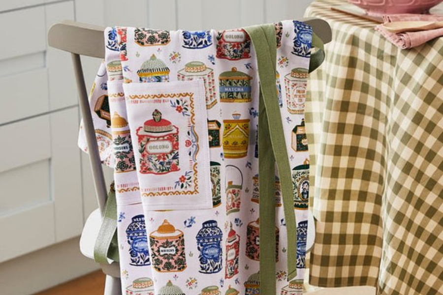 KITCHEN LINEN & ACCESSORIES