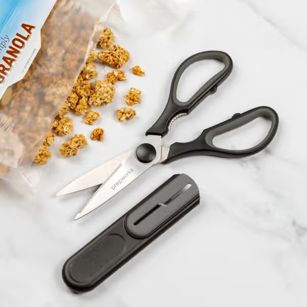 Kitchen Scissors With Sharpener
