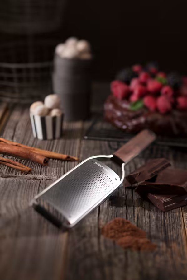 Microplane Master Series Fine Blade Cheese Grater With Wood Handle