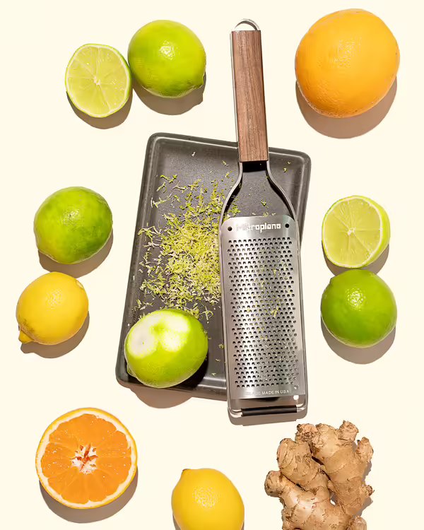 Microplane Master Series Fine Blade Cheese Grater With Wood Handle