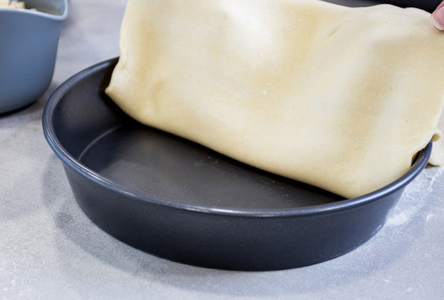 Mastercraft 23cm Heavy Base Non-Stick Deep Pie Cake Pan Baking Mould Black