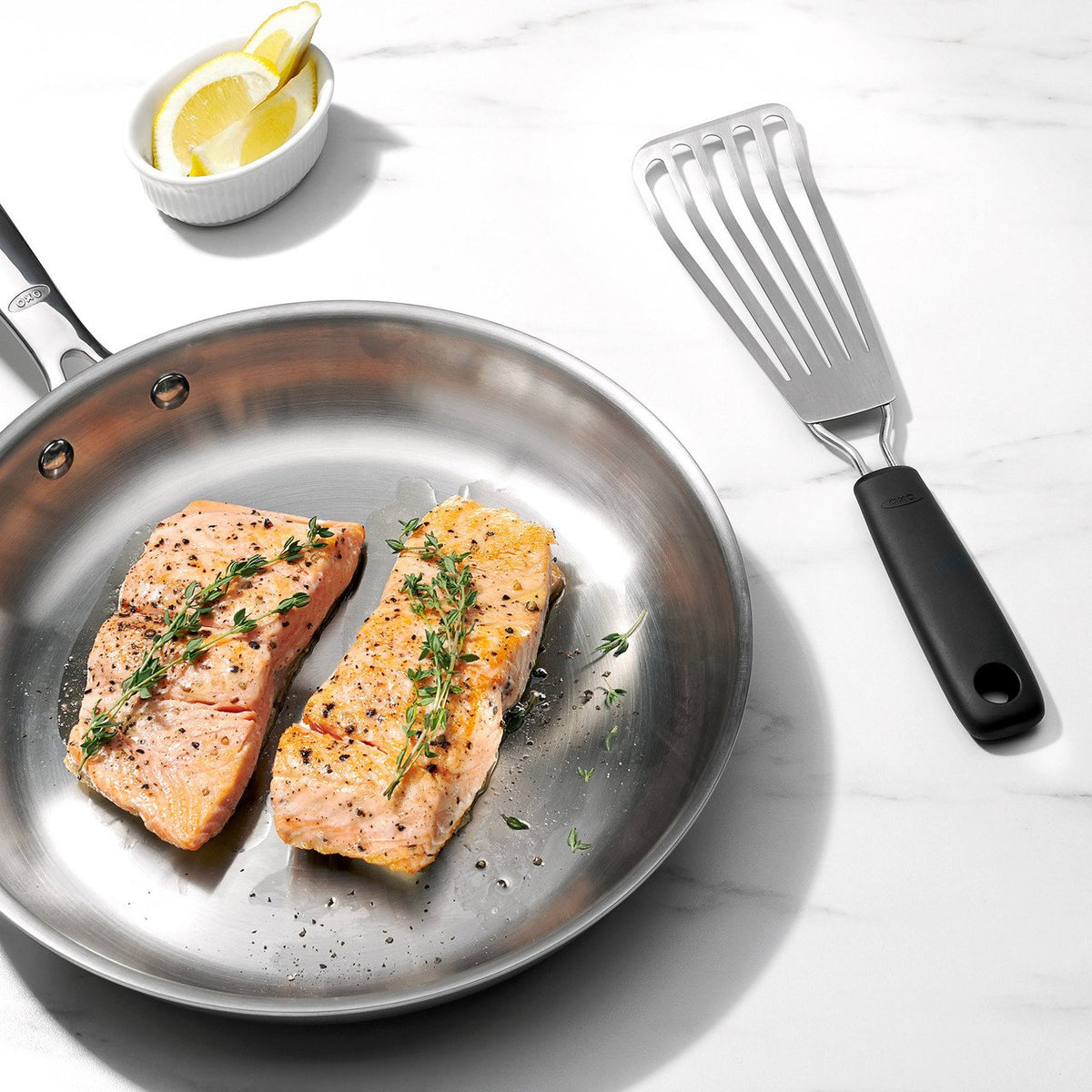 Oxo Gg S/s Little Fish Turner