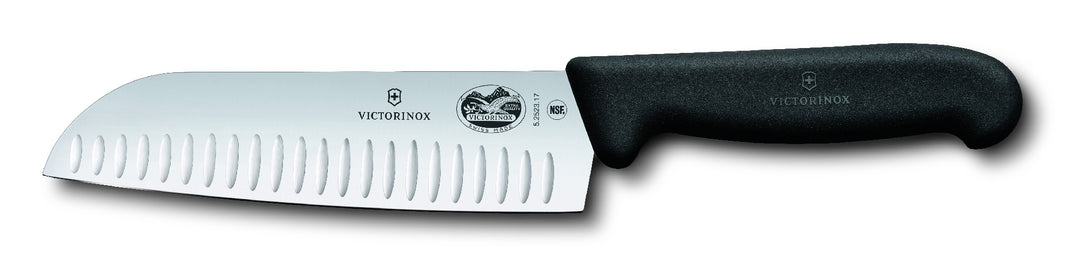 Victorinox Fibrox Fluted Santoku 17cm