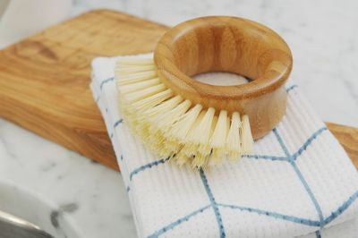 Full Circle The Ring Veggie Brush