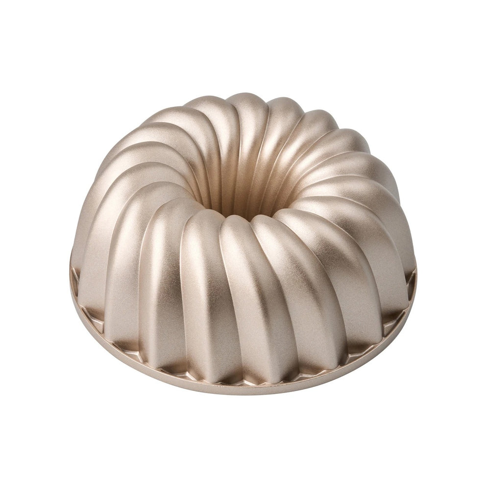 BAKEMASTER CLASSIC FLUTED CAKE PAN 24CM