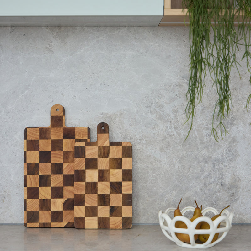 Davis & Waddell Hudson Acacia Wood Checkerboard Serving Board with Handle Natural 44x24x2cm